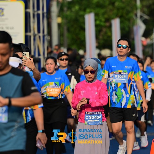 Race photo from SURABAYA ISOPLUS MARATHON 2026