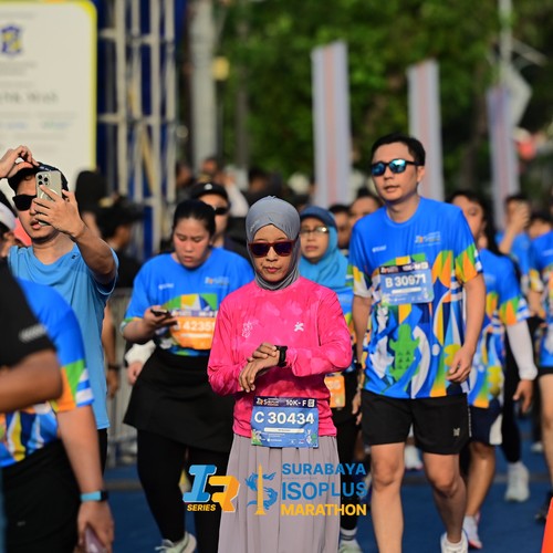 Race photo from SURABAYA ISOPLUS MARATHON 2026