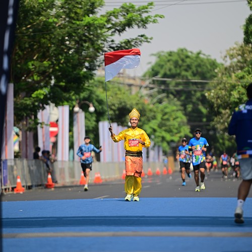 Race photo from SURABAYA ISOPLUS MARATHON 2026