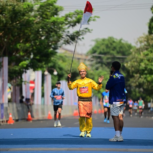 Race photo from SURABAYA ISOPLUS MARATHON 2026