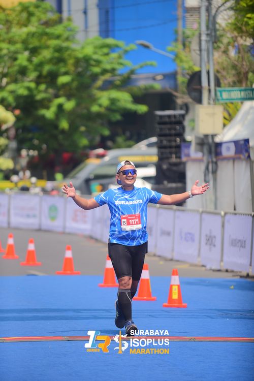 Race photo from SURABAYA ISOPLUS MARATHON 2025