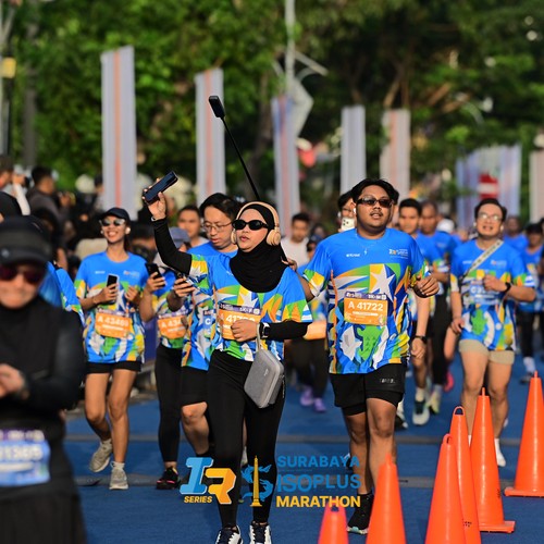 Race photo from SURABAYA ISOPLUS MARATHON 2026