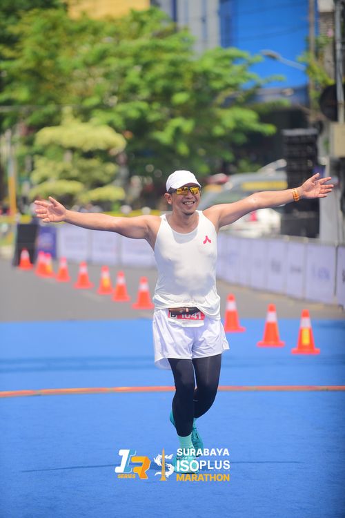 Race photo from SURABAYA ISOPLUS MARATHON 2025