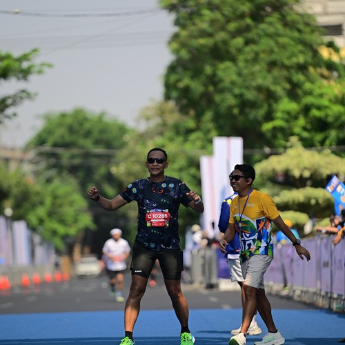Race photo from SURABAYA ISOPLUS MARATHON 2026