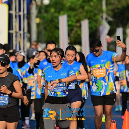 Race photo from SURABAYA ISOPLUS MARATHON 2026