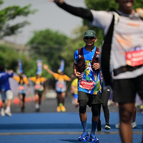 Race photo from SURABAYA ISOPLUS MARATHON 2026