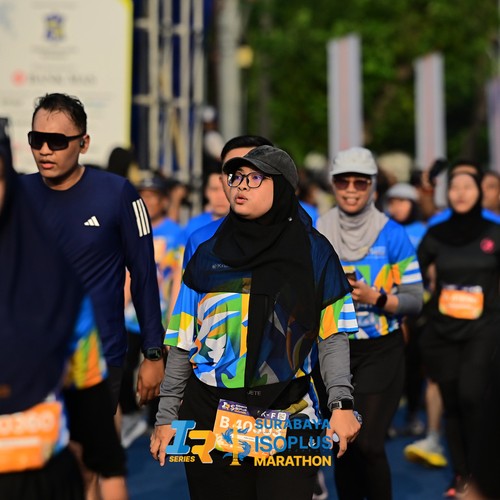 Race photo from SURABAYA ISOPLUS MARATHON 2026