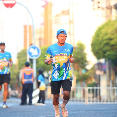 Race photo from SURABAYA ISOPLUS MARATHON 2026