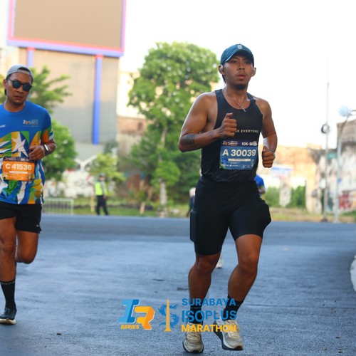Race photo from SURABAYA ISOPLUS MARATHON 2026