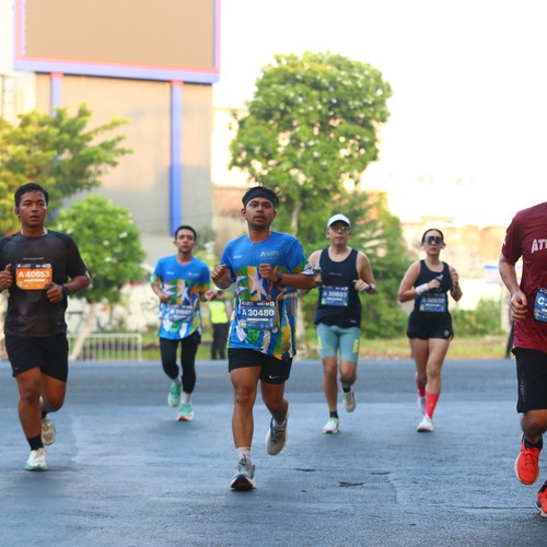 Race photo from SURABAYA ISOPLUS MARATHON 2026