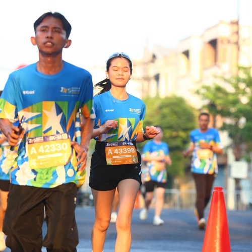 Race photo from SURABAYA ISOPLUS MARATHON 2026