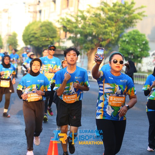 Race photo from SURABAYA ISOPLUS MARATHON 2026