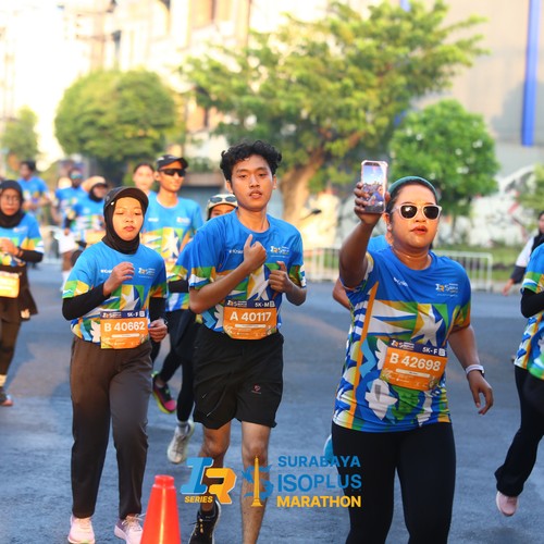 Race photo from SURABAYA ISOPLUS MARATHON 2026