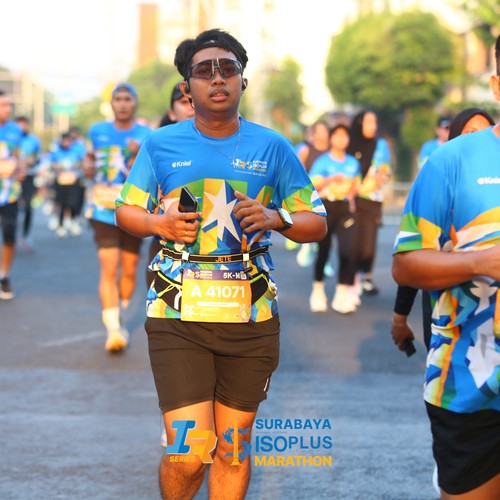 Race photo from SURABAYA ISOPLUS MARATHON 2026
