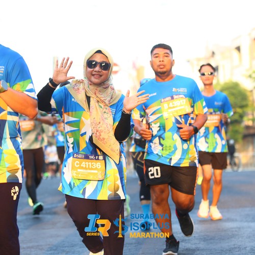 Race photo from SURABAYA ISOPLUS MARATHON 2026