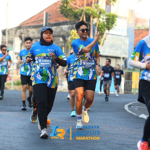 Race photo from SURABAYA ISOPLUS MARATHON 2026