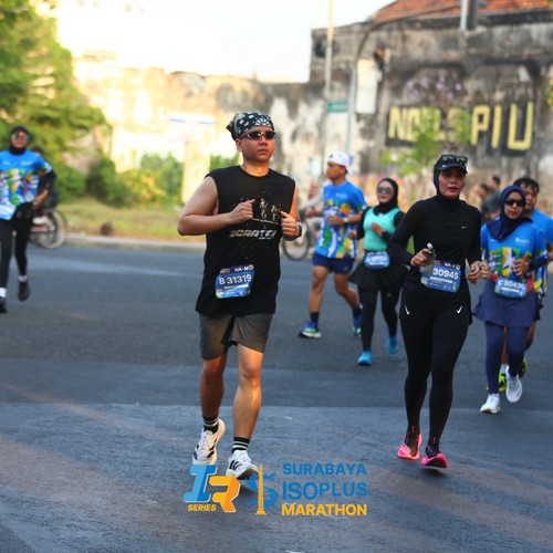 Race photo from SURABAYA ISOPLUS MARATHON 2026