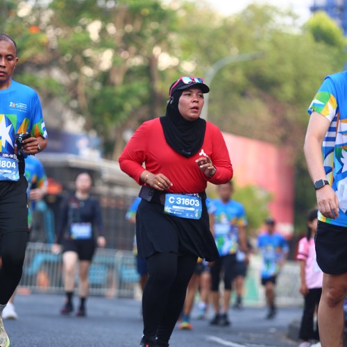 Race photo from SURABAYA ISOPLUS MARATHON 2026