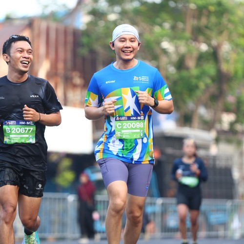 Race photo from SURABAYA ISOPLUS MARATHON 2026