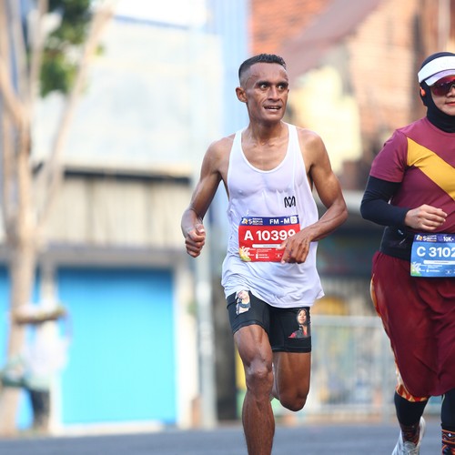 Race photo from SURABAYA ISOPLUS MARATHON 2026