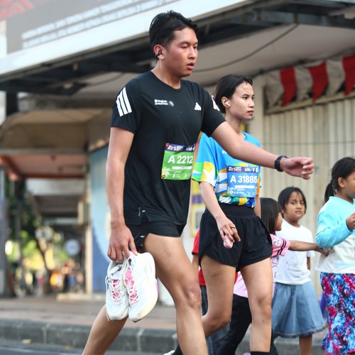 Race photo from SURABAYA ISOPLUS MARATHON 2026