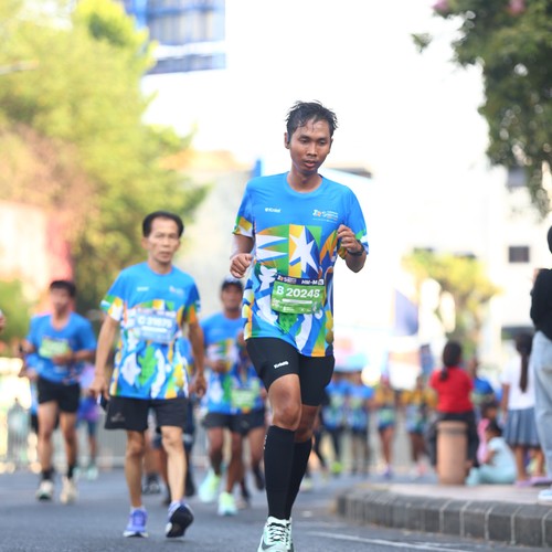 Race photo from SURABAYA ISOPLUS MARATHON 2026