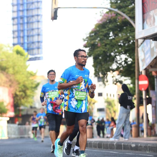 Race photo from SURABAYA ISOPLUS MARATHON 2026
