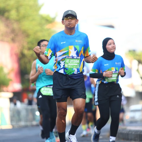 Race photo from SURABAYA ISOPLUS MARATHON 2026