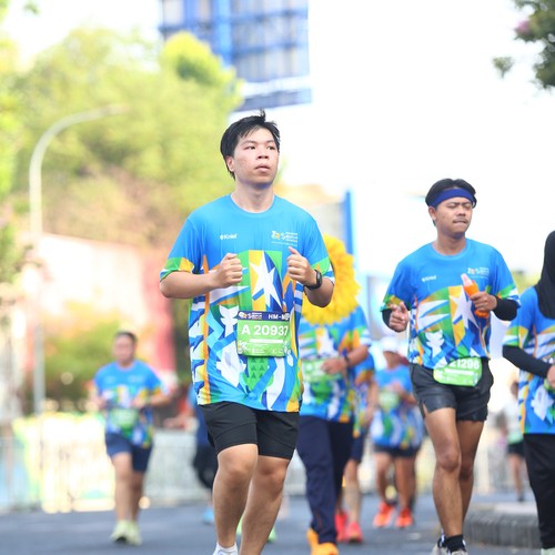 Race photo from SURABAYA ISOPLUS MARATHON 2026