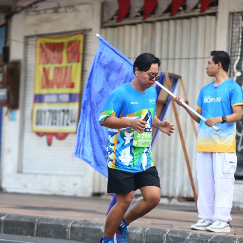 Race photo from SURABAYA ISOPLUS MARATHON 2026