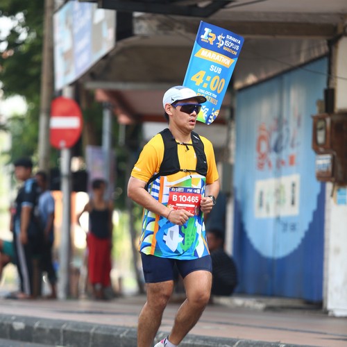 Race photo from SURABAYA ISOPLUS MARATHON 2026