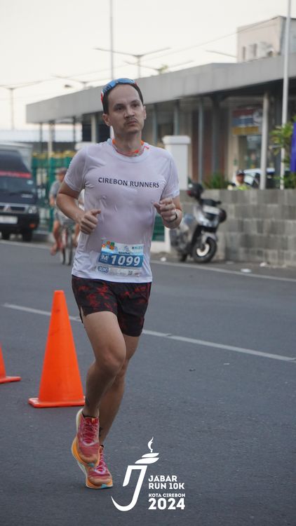 Race photo from Jabar Run 10K 2024