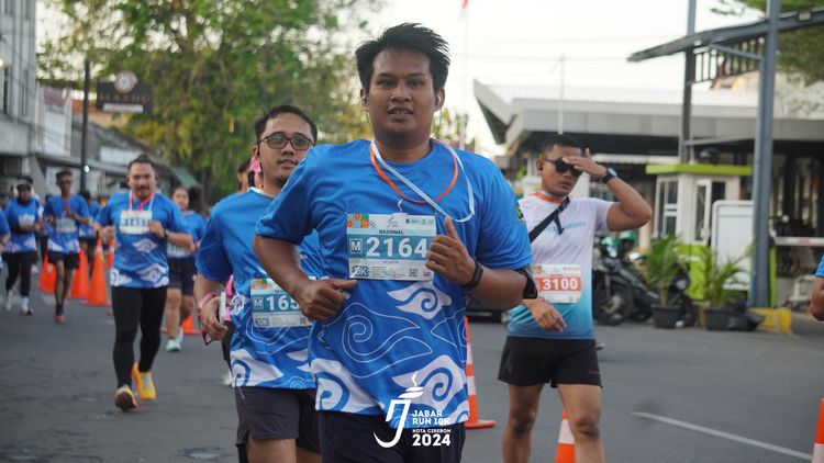 Race photo from Jabar Run 10K 2024