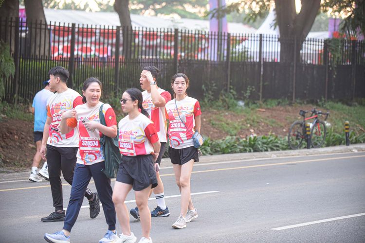 Race photo from NOTARACE 2025