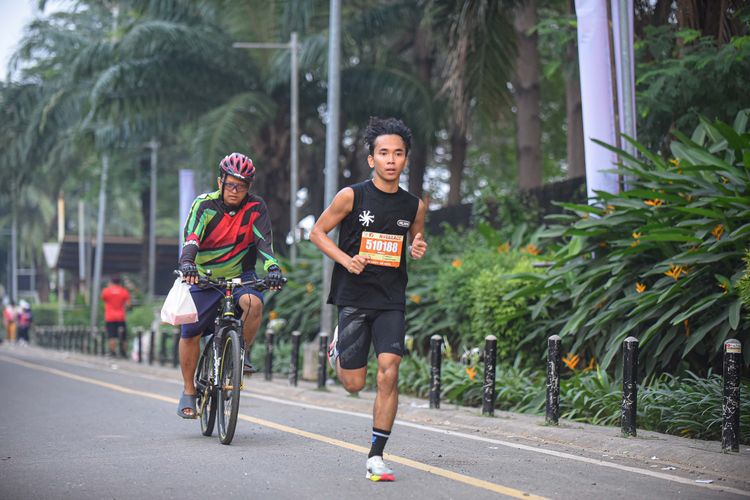 Race photo from NOTARACE 2025