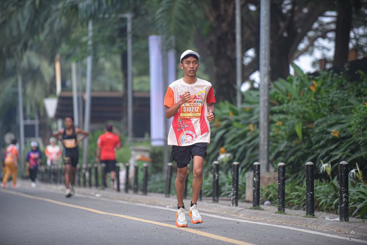 Race photo from NOTARACE 2025