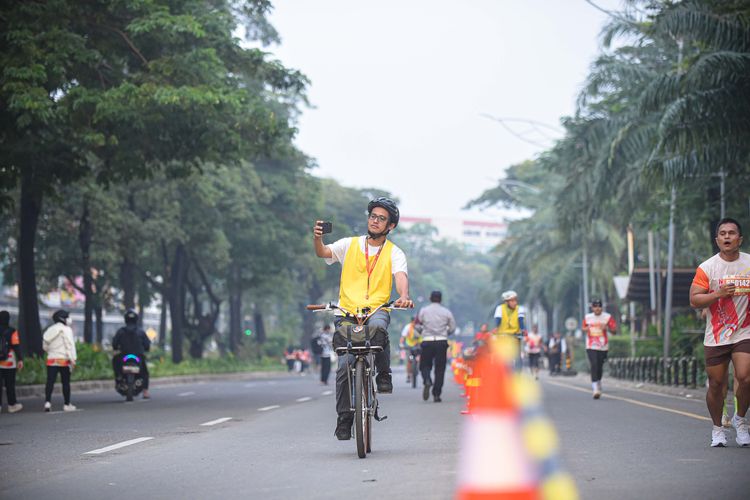 Race photo from NOTARACE 2025