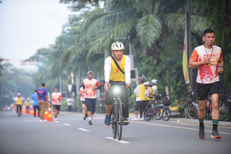 Race photo from NOTARACE 2025