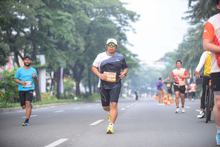 Race photo from NOTARACE 2025