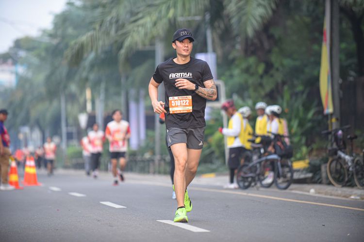 Race photo from NOTARACE 2025