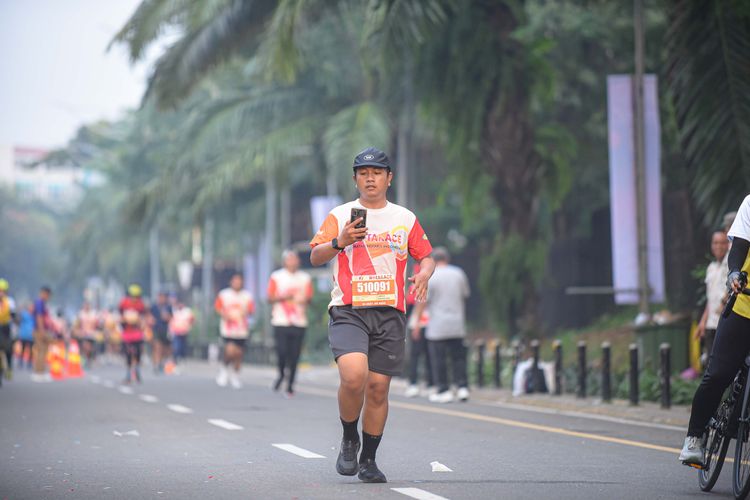 Race photo from NOTARACE 2025