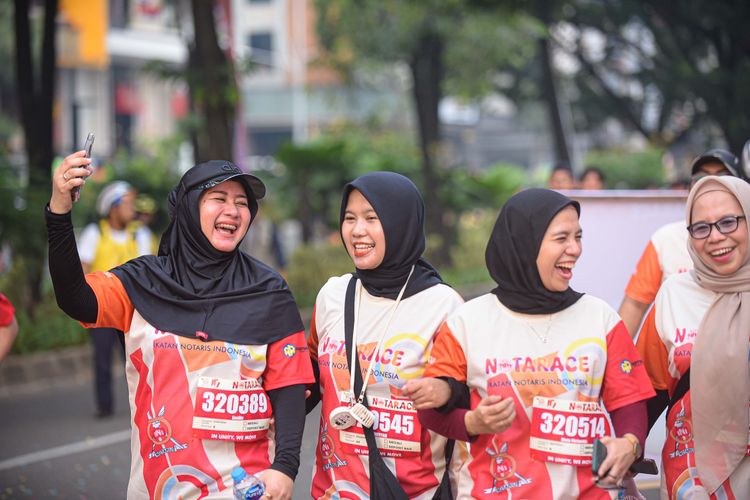 Race photo from NOTARACE 2025