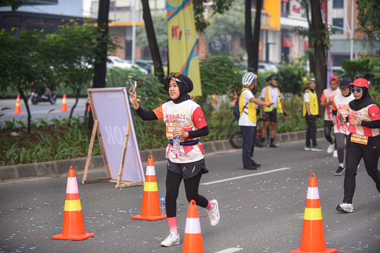 Race photo from NOTARACE 2025