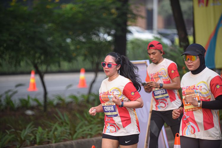 Race photo from NOTARACE 2025
