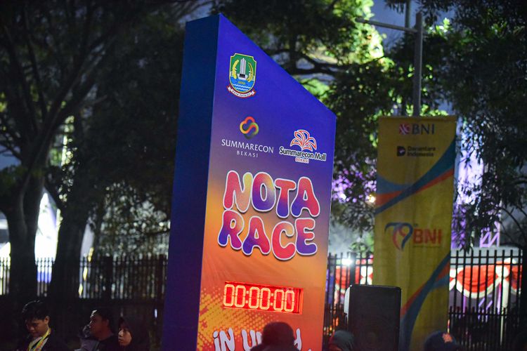Race photo from NOTARACE 2025