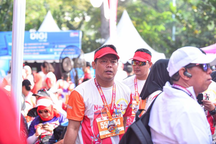 Race photo from NOTARACE 2025