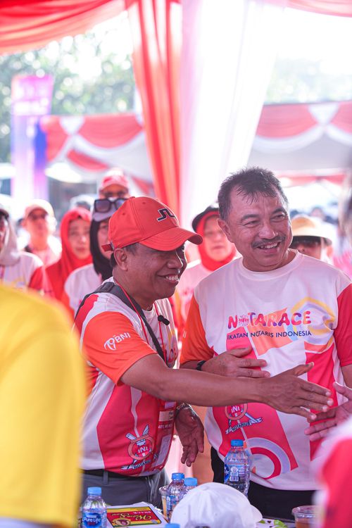 Race photo from NOTARACE 2025