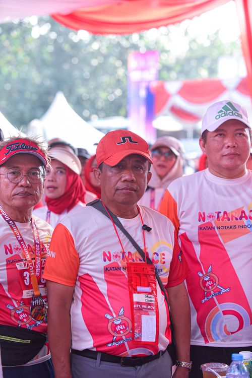 Race photo from NOTARACE 2025