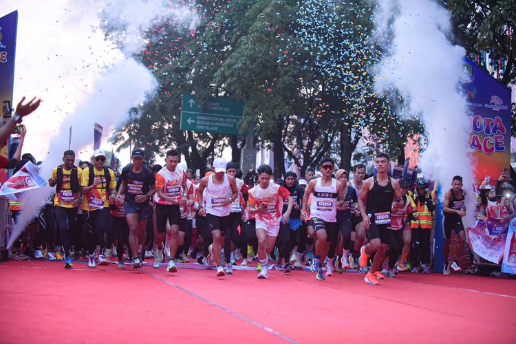 Race photo from NOTARACE 2025