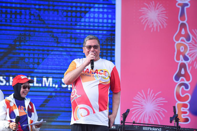 Race photo from NOTARACE 2025
